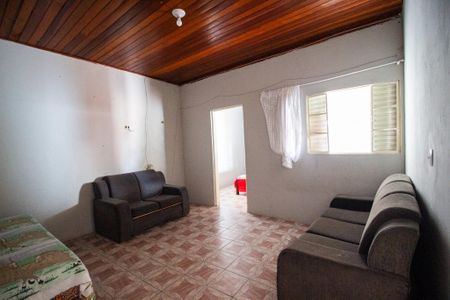 Casa para alugar com 60m², 1 quarto e 1 vagaSala