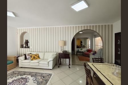 Casa à venda com 3 quartos, 280m² em Vila da Saúde, São Paulo