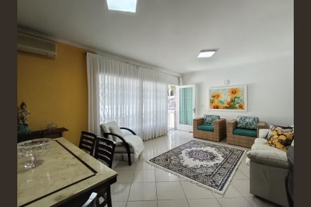 Casa à venda com 3 quartos, 280m² em Vila da Saúde, São Paulo