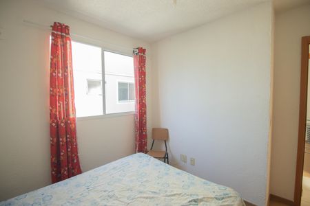 Quarto 2 de apartamento para alugar com 2 quartos, 48m² em Vila Lage, São Gonçalo