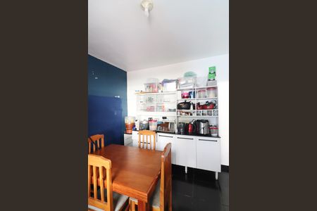 Casa à venda com 253m², 4 quartos e 1 vagaCozinha edícula 