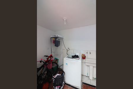 Casa à venda com 253m², 4 quartos e 1 vagaÁrea de Serviço edícula 