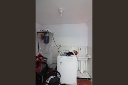 Casa à venda com 253m², 4 quartos e 1 vagaÁrea de Serviço edícula 