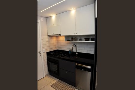Apartamento para alugar com 32m², 2 quartos e sem vaga Apartamento para alugar com 32m², 2 quartos e sem vagaDetalhe - Cozinha Americana