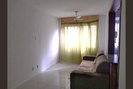 Apartamento para alugar com 2 quartos, 73m² em Rubem Berta, Porto Alegre