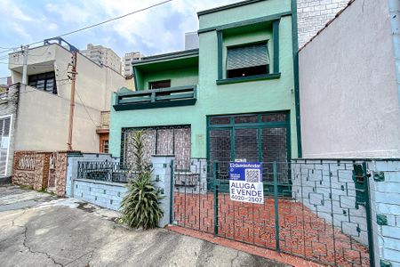 Casa para alugar com 248m², 3 quartos e 2 vagasFachada - Plaquinha