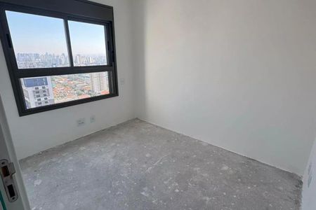 Apartamento à venda com 92m², 3 quartos e 2 vagasVista panorâmica da cidade de São Paulo, com vista para o horizonte, através de uma janela grande e moderna.