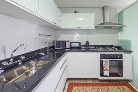 Apartamento para alugar com 117m², 3 quartos e 2 vagas