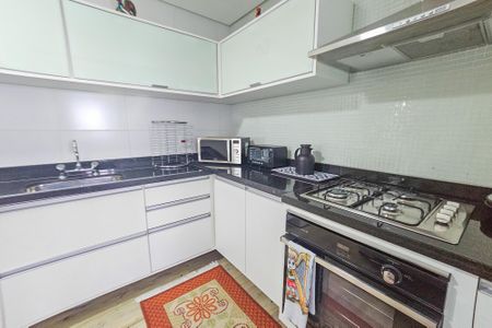 Apartamento para alugar com 117m², 3 quartos e 2 vagas
