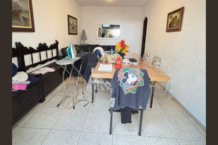 Casa à venda com 4 quartos, 170m² em Cambuci, São Paulo