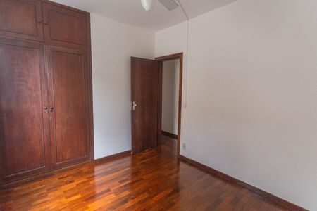 Apartamento para alugar com 220m², 4 quartos e 4 vagasQuarto 2