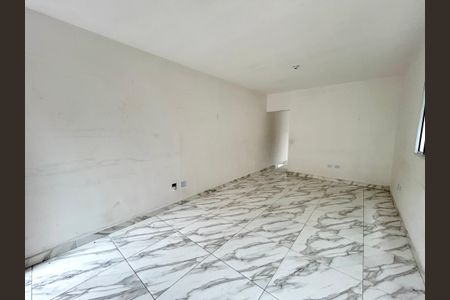 Casa à venda com 100m², 3 quartos e 2 vagas Casa à venda com 100m², 3 quartos e 2 vagasCozinha