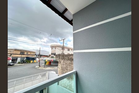 Casa à venda com 100m², 3 quartos e 2 vagas Casa à venda com 100m², 3 quartos e 2 vagasVaranda da Suíte