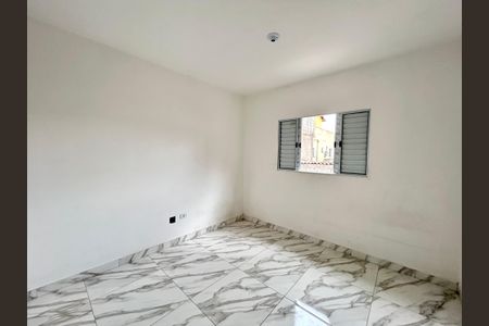 Casa à venda com 100m², 3 quartos e 2 vagas Casa à venda com 100m², 3 quartos e 2 vagasQuarto 2