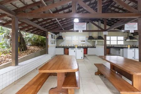 Apartamento à venda com 2 quartos, 60m² em Vila Yara, Osasco