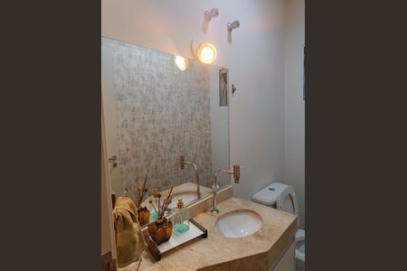 Casa à venda com 3 quartos, 150m² em Jardim Iracema, Barueri