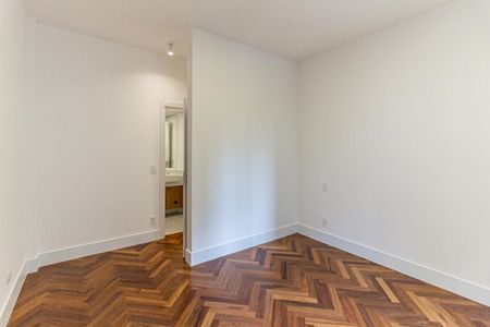Apartamento à venda com 177m², 3 quartos e 1 vagaSuíte 3