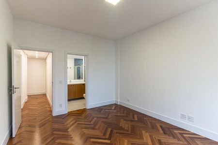 Apartamento à venda com 177m², 3 quartos e 1 vagaSuíte 2