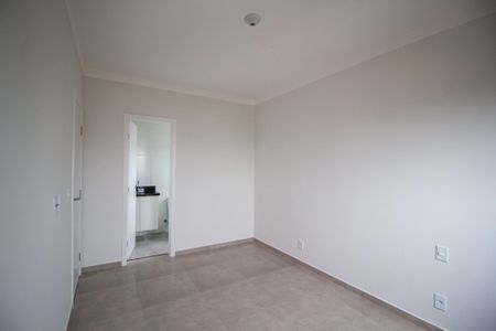 Apartamento para alugar com 67m², 2 quartos e 1 vagaSuíte