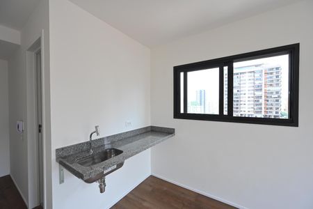 Studio à venda com 28m², 1 quarto e sem vaga Studio à venda com 28m², 1 quarto e sem vagaCozinha