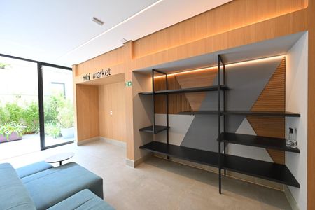 Studio à venda com 28m², 1 quarto e sem vaga Studio à venda com 28m², 1 quarto e sem vagaMercado