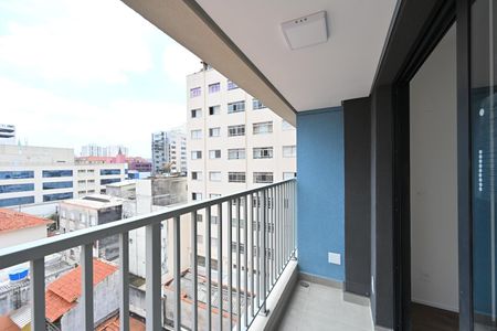 Studio à venda com 28m², 1 quarto e sem vaga Studio à venda com 28m², 1 quarto e sem vagaVaranda