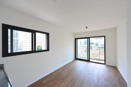 Studio à venda com 28m², 1 quarto e sem vaga Studio à venda com 28m², 1 quarto e sem vagaSala/Quarto
