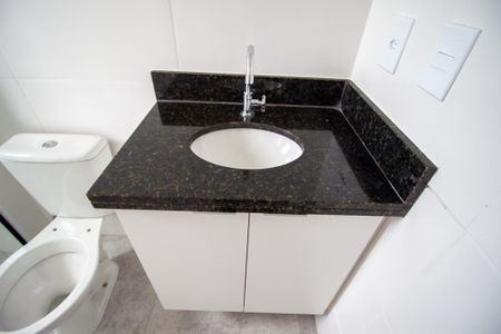 Apartamento para alugar com 61m², 2 quartos e 2 vagas Apartamento para alugar com 61m², 2 quartos e 2 vagasBanheiro da Suíte