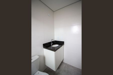Apartamento para alugar com 61m², 2 quartos e 2 vagas Apartamento para alugar com 61m², 2 quartos e 2 vagasBanheiro da Suíte