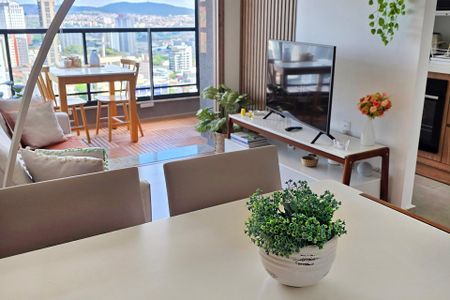 Apartamento à venda com 2 quartos, 64m² em Bela Vista, Osasco