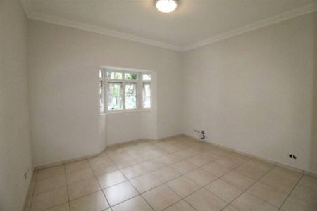 Casa à venda com 3 quartos, 400m² em Super Quadra Morumbi, São Paulo