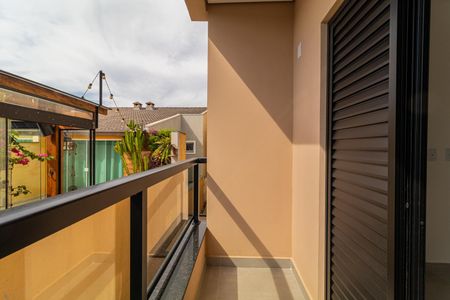 Apartamento à venda com 160m², 3 quartos e 2 vagasVaranda com vista para a cidade, com janelas grandes e iluminação natural.