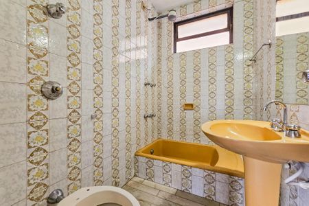 Apartamento à venda com 121m², 3 quartos e 1 vaga