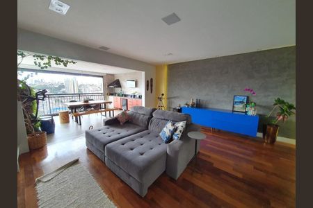 Apartamento à venda com 94m², 2 quartos e 2 vagasFoto 01