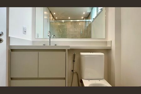 Apartamento à venda com 141m², 3 quartos e 1 vagaBanheiro da Suíte 3