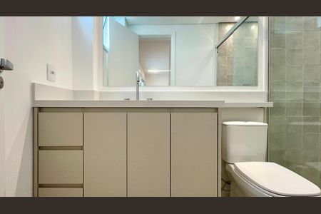 Apartamento à venda com 141m², 3 quartos e 1 vagaBanheiro da Suíte 2
