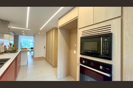 Apartamento à venda com 141m², 3 quartos e 1 vagaCozinha