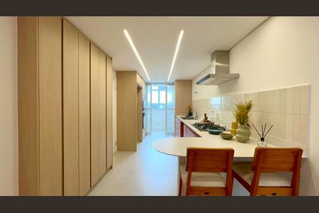 Apartamento à venda com 141m², 3 quartos e 1 vagaCozinha