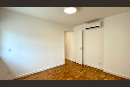 Apartamento à venda com 141m², 3 quartos e 1 vagaSuíte 3