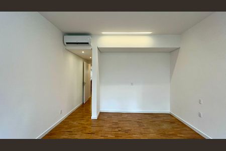 Apartamento à venda com 141m², 3 quartos e 1 vagaSuíte 1