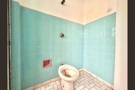 Casa para alugar com 300m², 3 quartos e 3 vagasBanheiro 2