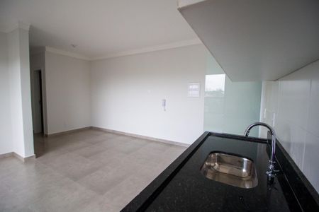Apartamento para alugar com 61m², 2 quartos e 2 vagas Apartamento para alugar com 61m², 2 quartos e 2 vagasCozinha