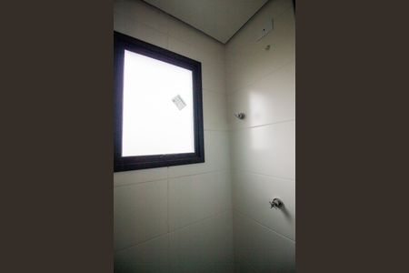 Apartamento para alugar com 61m², 2 quartos e 2 vagas Apartamento para alugar com 61m², 2 quartos e 2 vagasBanheiro da Suíte