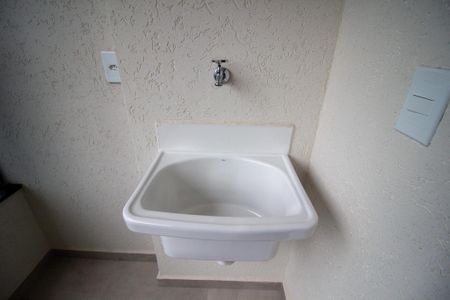 Apartamento para alugar com 61m², 2 quartos e 2 vagas Apartamento para alugar com 61m², 2 quartos e 2 vagasÁrea de Serviço