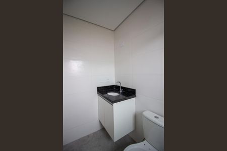 Apartamento para alugar com 67m², 2 quartos e 2 vagas Apartamento para alugar com 67m², 2 quartos e 2 vagasBanheiro da Suíte 1