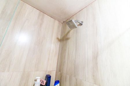 Apartamento à venda com 43m², 2 quartos e 1 vaga Apartamento à venda com 43m², 2 quartos e 1 vagaBanheiro