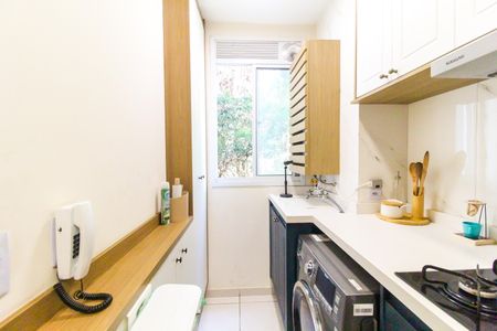 Apartamento à venda com 43m², 2 quartos e 1 vaga Apartamento à venda com 43m², 2 quartos e 1 vagaCozinha e Área de Serviço