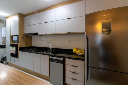 Apartamento à venda com 75m², 3 quartos e 2 vagasCozinha