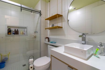 Apartamento à venda com 75m², 3 quartos e 2 vagasBanheiro