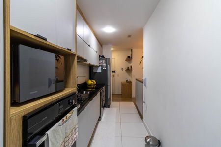 Apartamento à venda com 75m², 3 quartos e 2 vagasCozinha